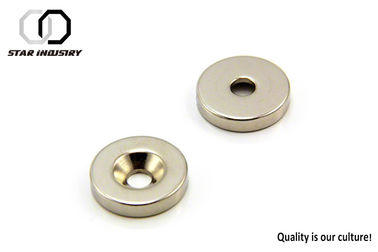 Magneten van de D25.4× 6.35mm de N40 Verzonken Schijf met 5mm Gaten Hoge Betrouwbaarheid